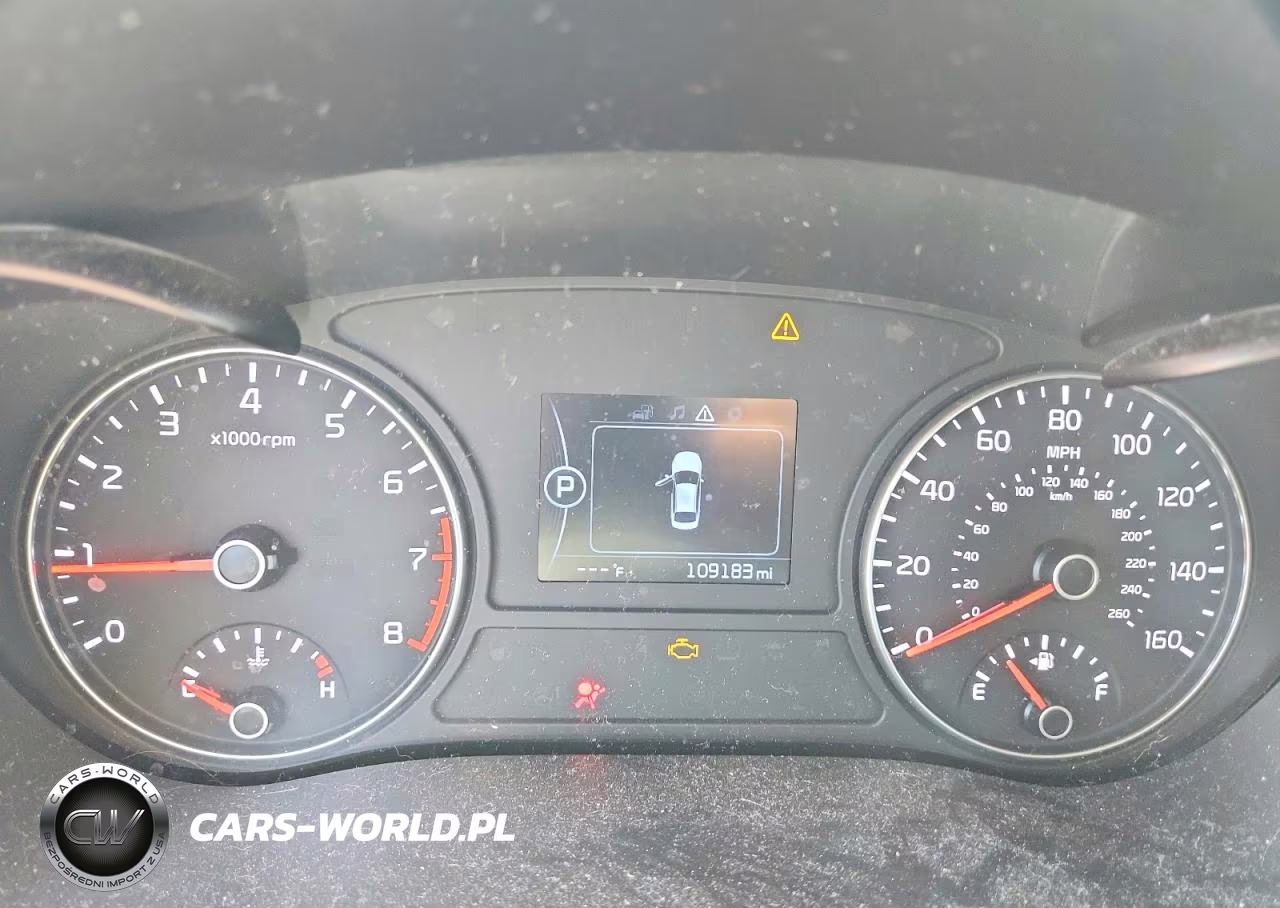 2018 Kia Optima Lx VIN:5XXGT4L16JG203217 - 9