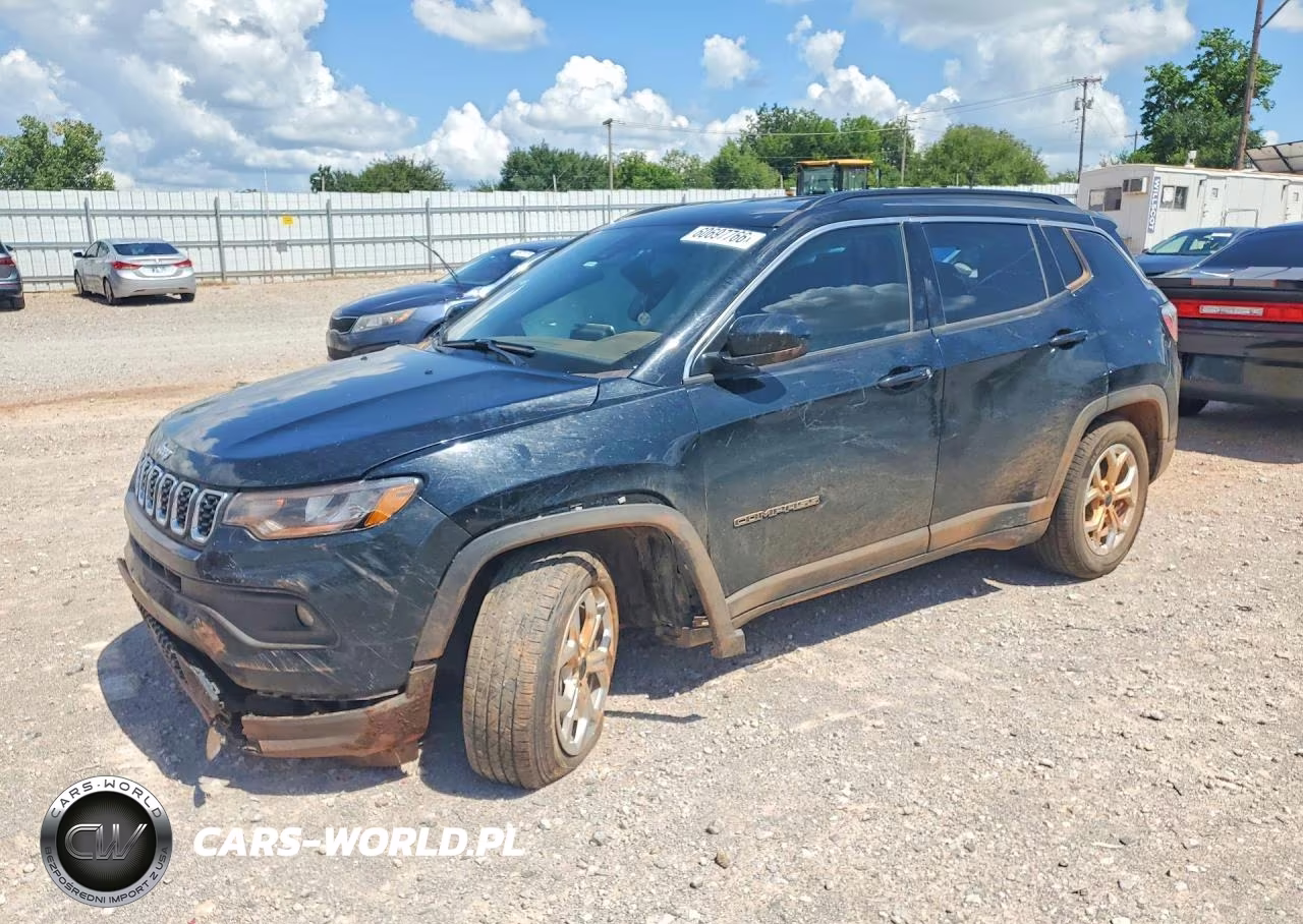 2025 Jeep Compass Latitude – zdjęcie 1 z 13