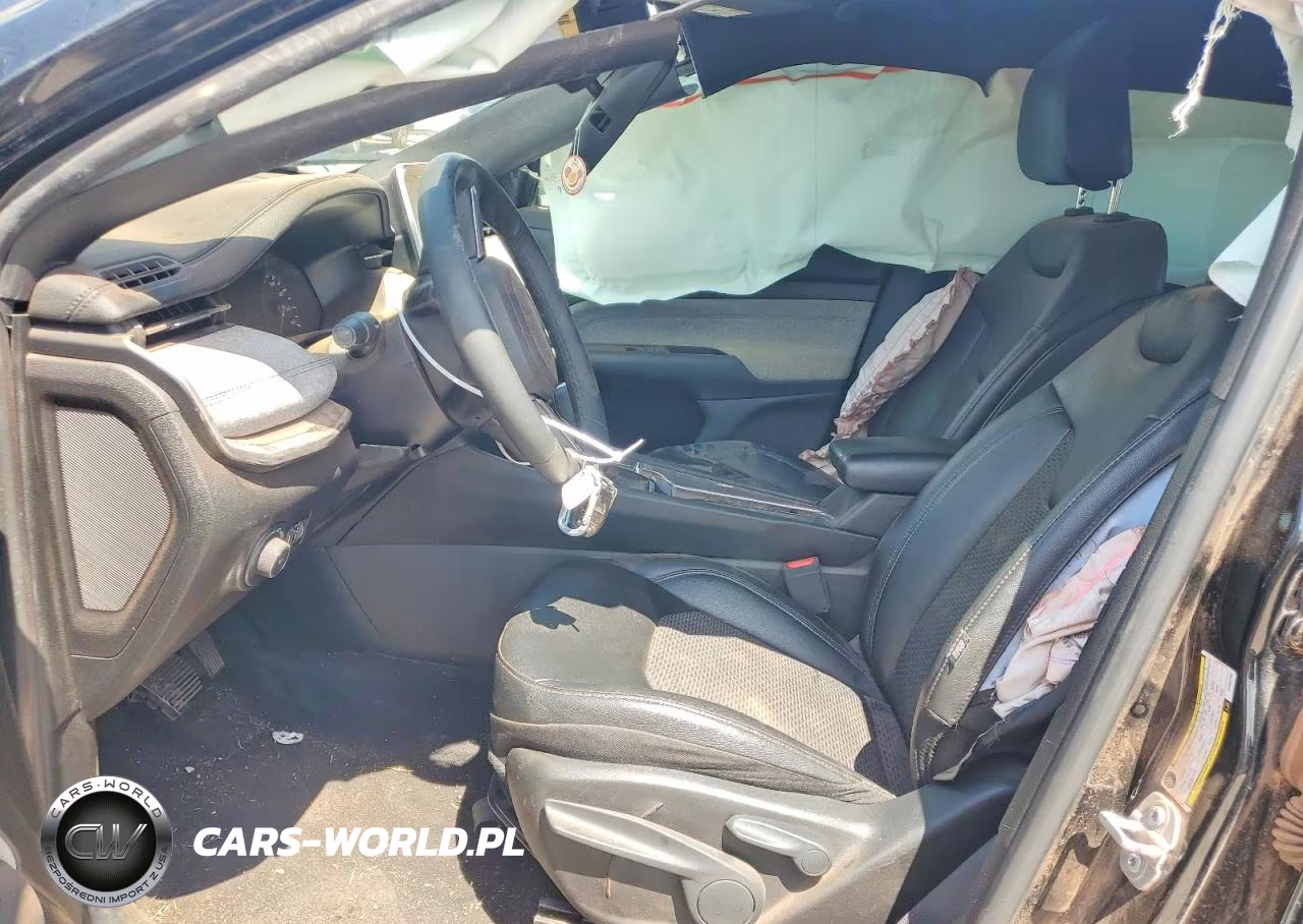 2025 Jeep Compass Latitude VIN:3C4NJDBN2ST587780 - 7