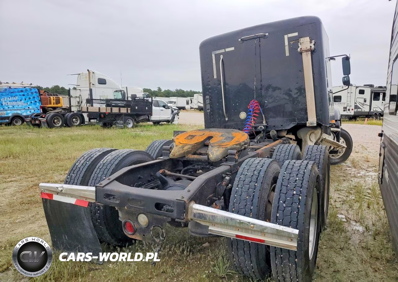2007 Freightliner Conventional Columbia VIN:1FUJA6CK27LW13398 - 3