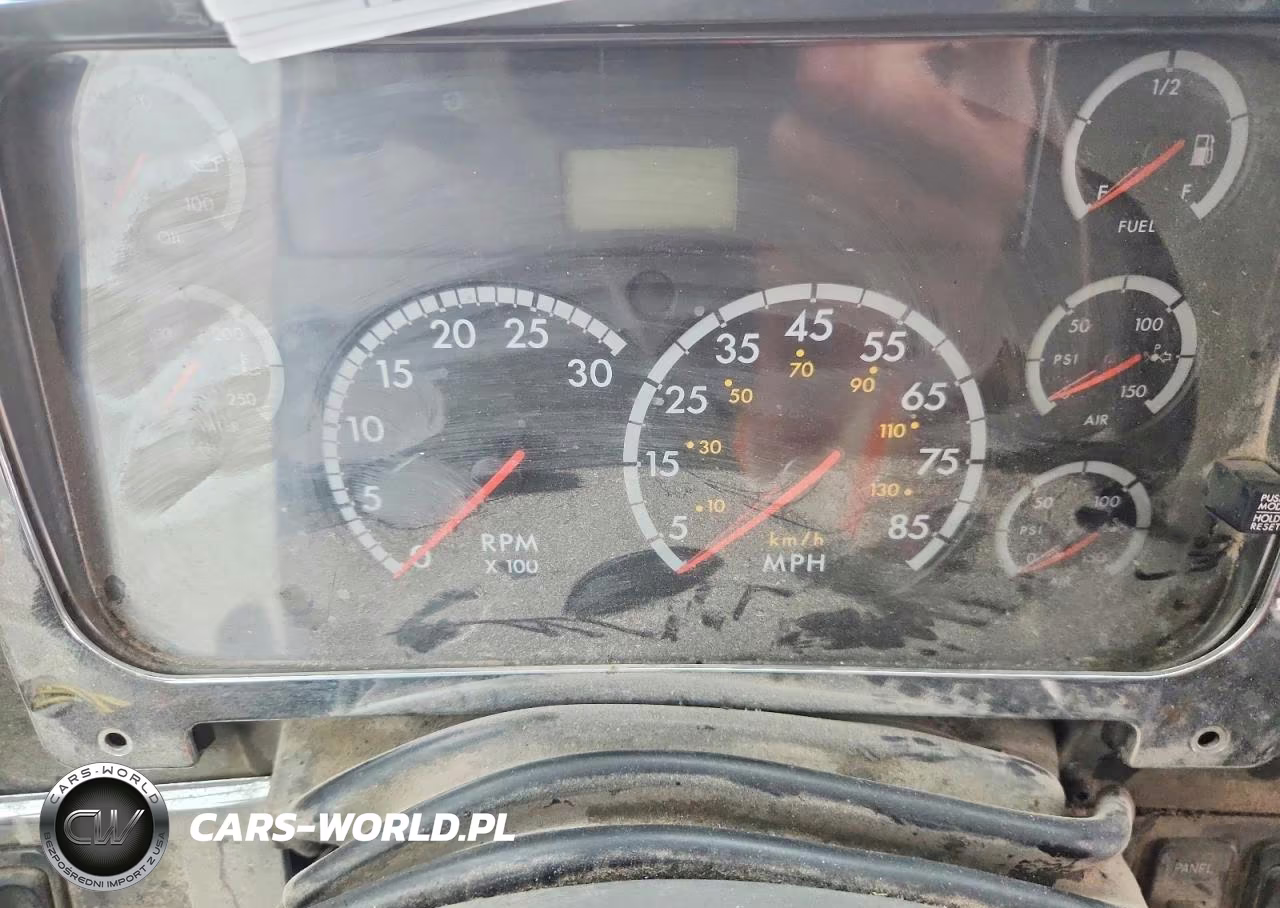 2007 Freightliner Conventional Columbia VIN:1FUJA6CK27LW13398 - 9