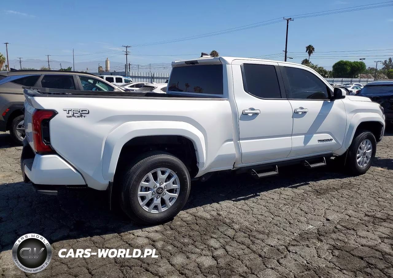 2024 Toyota Tacoma Trd Sport VIN:3TMLB5JN0RM080179 - 3