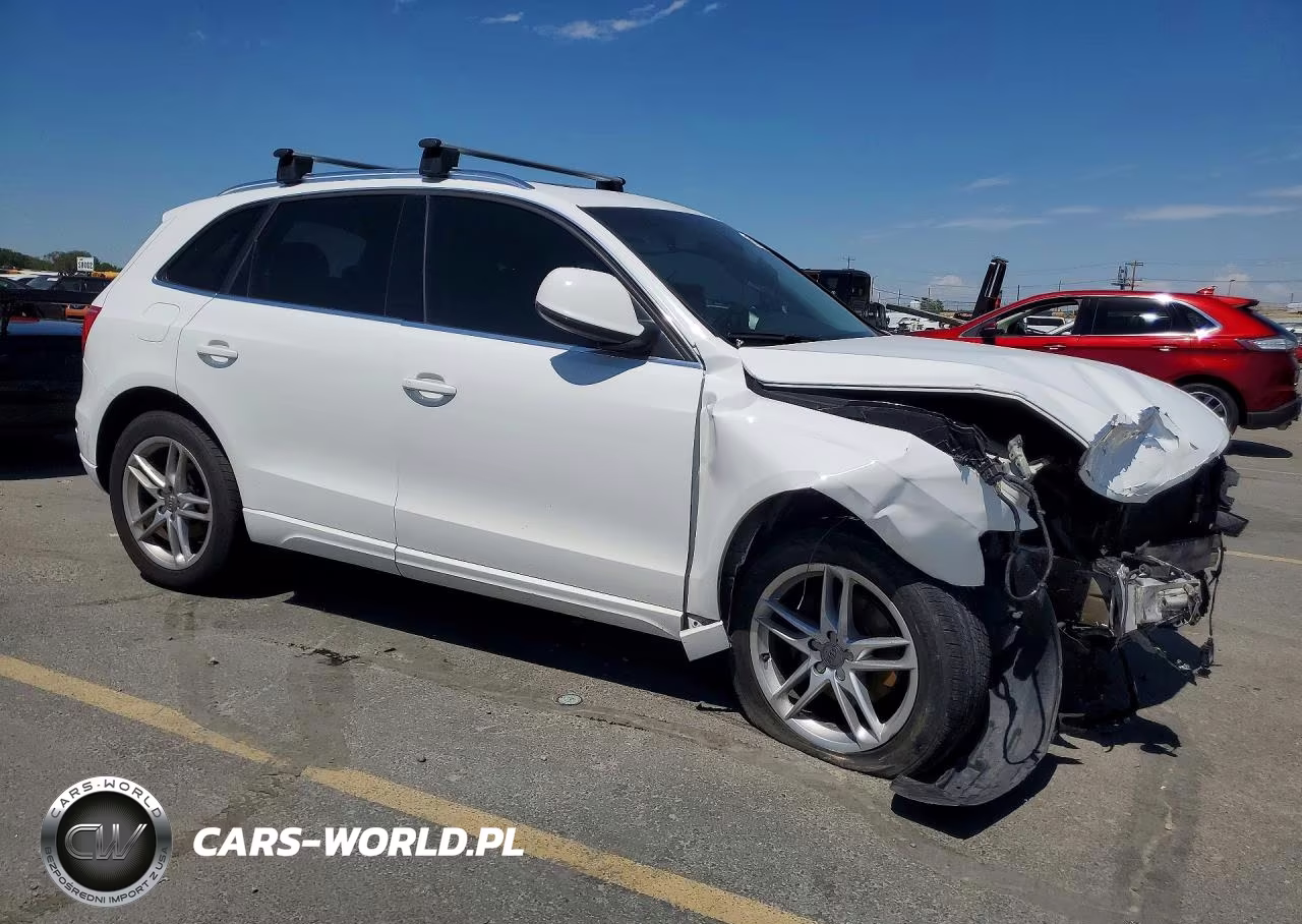 2012 Audi Q5 Premium Plus VIN:WA1LFAFP7CA049677 - 4