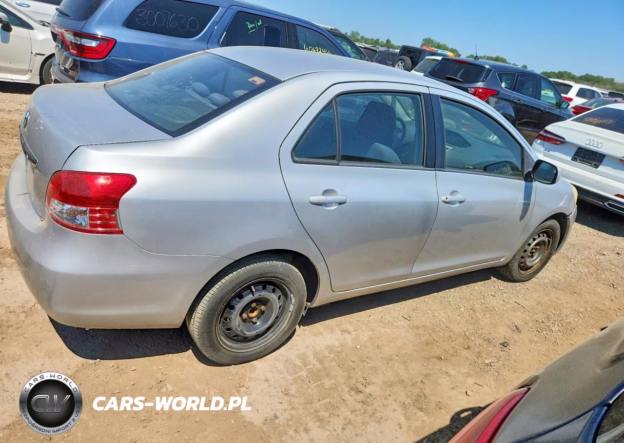 2007 Toyota Yaris Base VIN:JTDBT923971178375 - 3