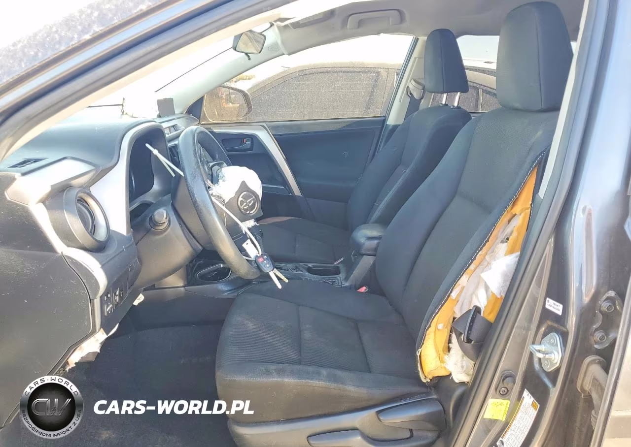 2018 Toyota Rav4 Le VIN:JTMBFREV8JJ717578 - 7