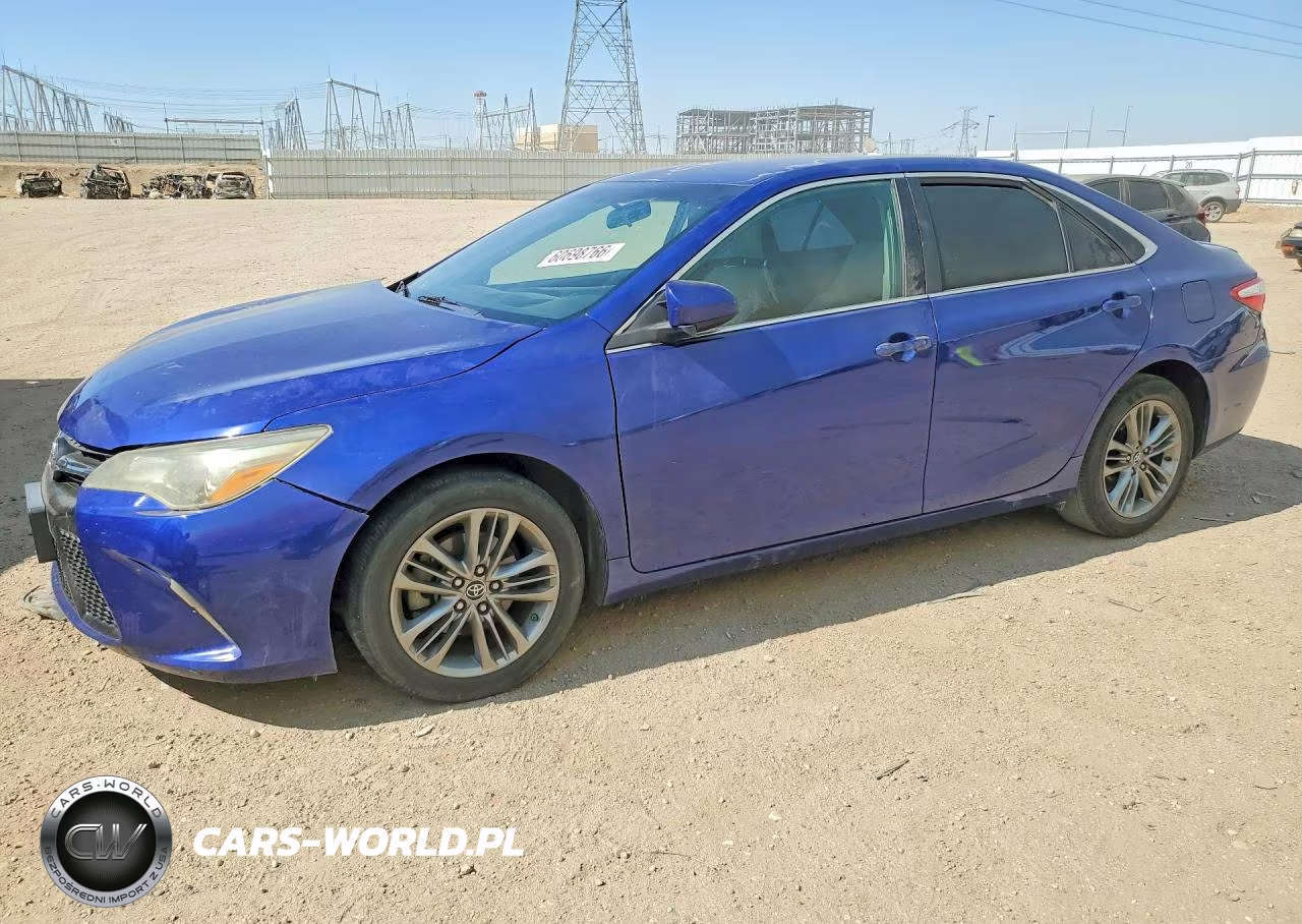 2015 Toyota Camry Se – zdjęcie 1 z 12