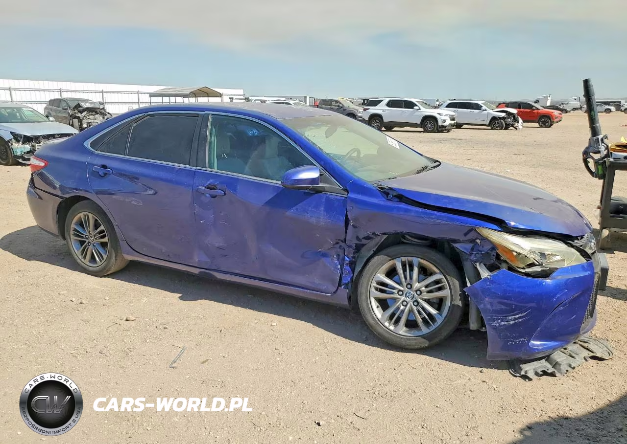 2015 Toyota Camry Se VIN:4T1BF1FK1FU976436 - 4