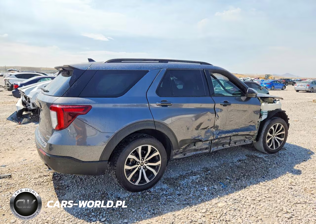 2023 Ford Explorer St-Line VIN:1FMSK8KH5PGA51611 - 3