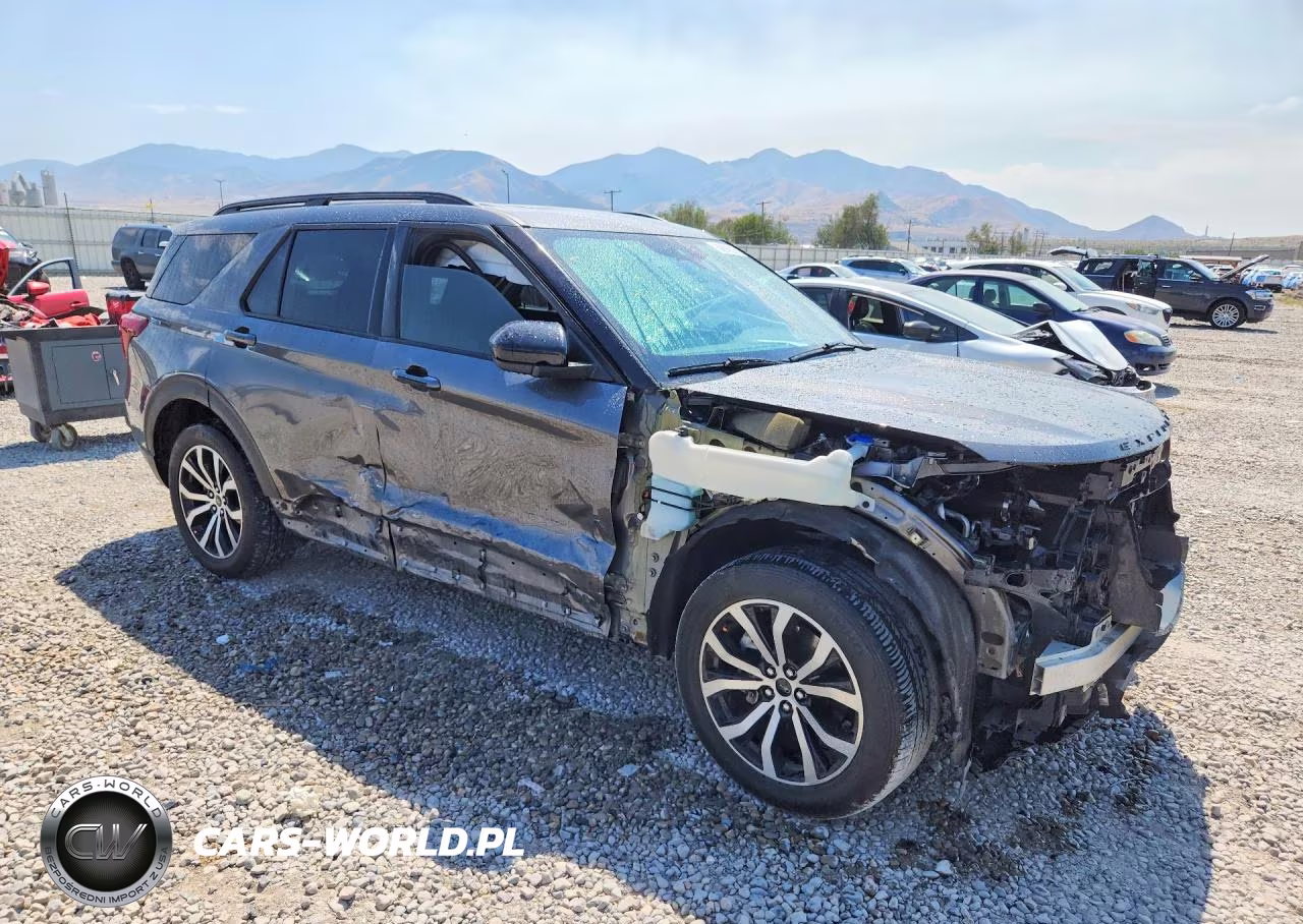 2023 Ford Explorer St-Line VIN:1FMSK8KH5PGA51611 - 4