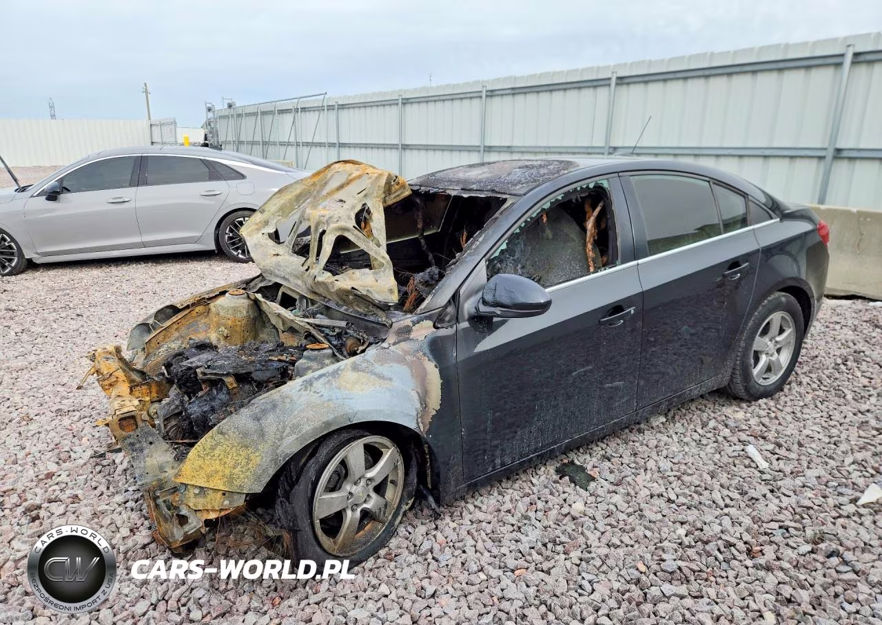 2016 Chevrolet Cruze Limited Lt – zdjęcie 1 z 12