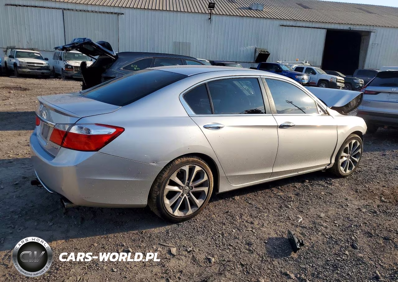 2014 Honda Accord Sport VIN:1HGCR2F56EA063110 - 3