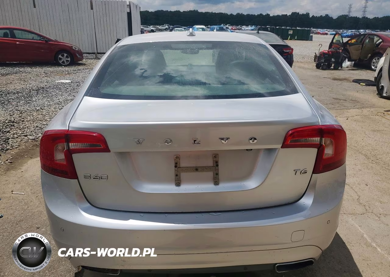 2015 Volvo S60 Premier VIN:YV149MFK7F1340217 - 6
