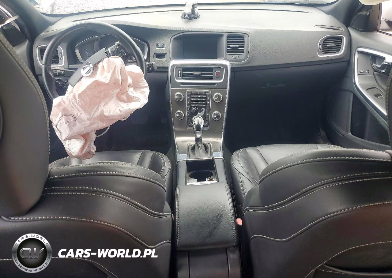 2015 Volvo S60 Premier VIN:YV149MFK7F1340217 - 8