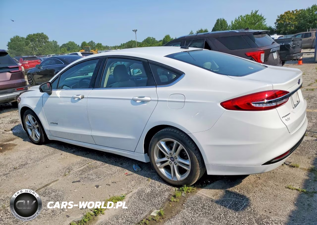 2018 Ford Fusion S Hybrid VIN:3FA6P0UU4JR235950 - 2