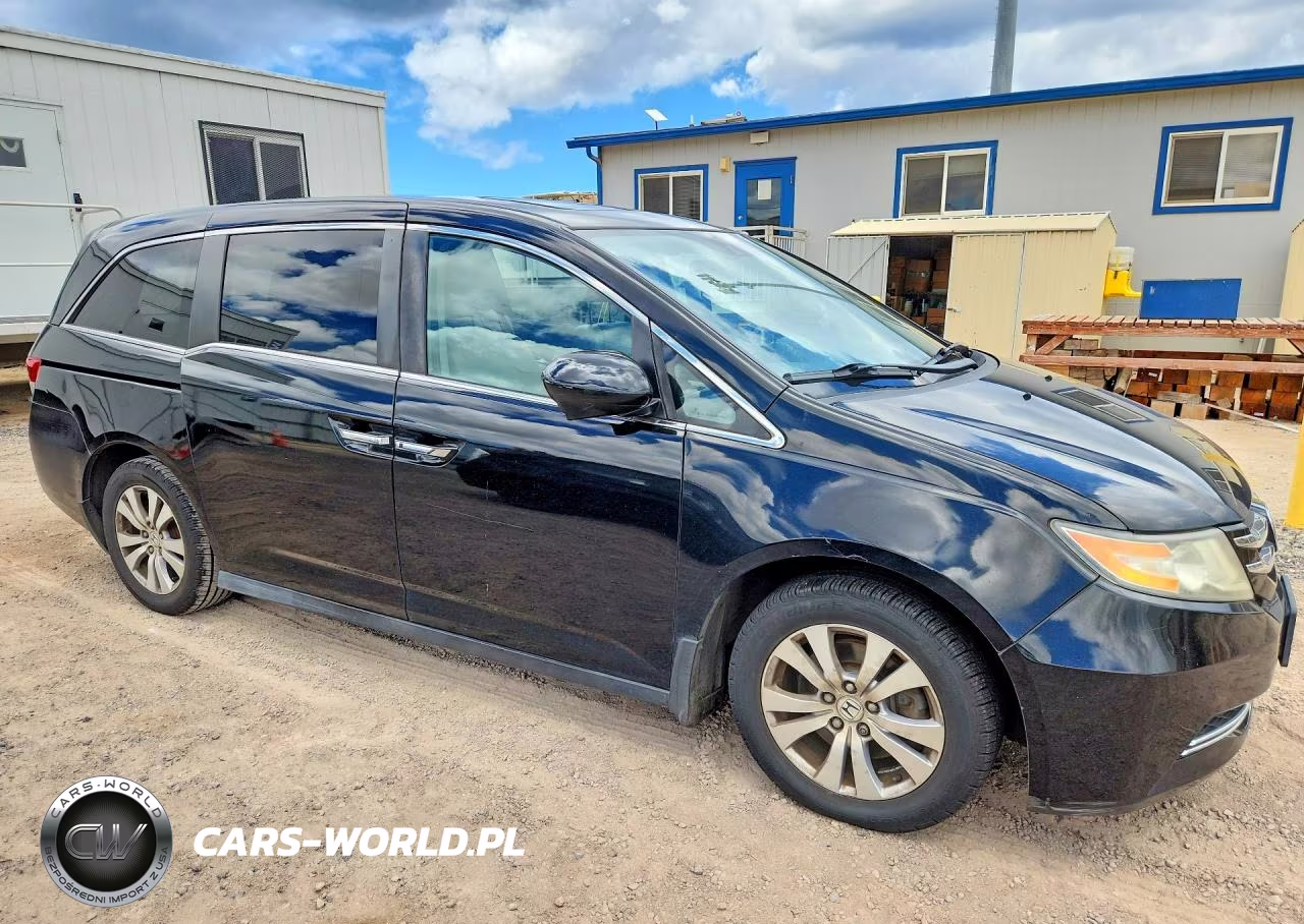 2015 Honda Odyssey Exl VIN:5FNRL5H65FB127566 - 4