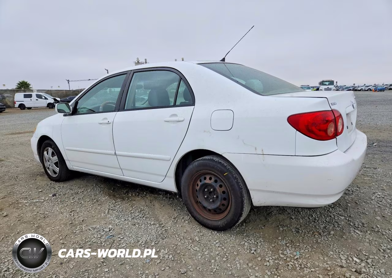 2007 Toyota Corolla Le VIN:1NXBR32E67Z930945 - 2