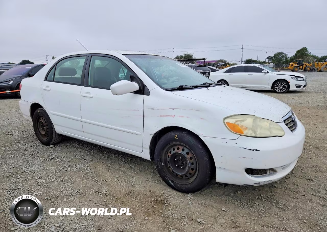 2007 Toyota Corolla Le VIN:1NXBR32E67Z930945 - 4