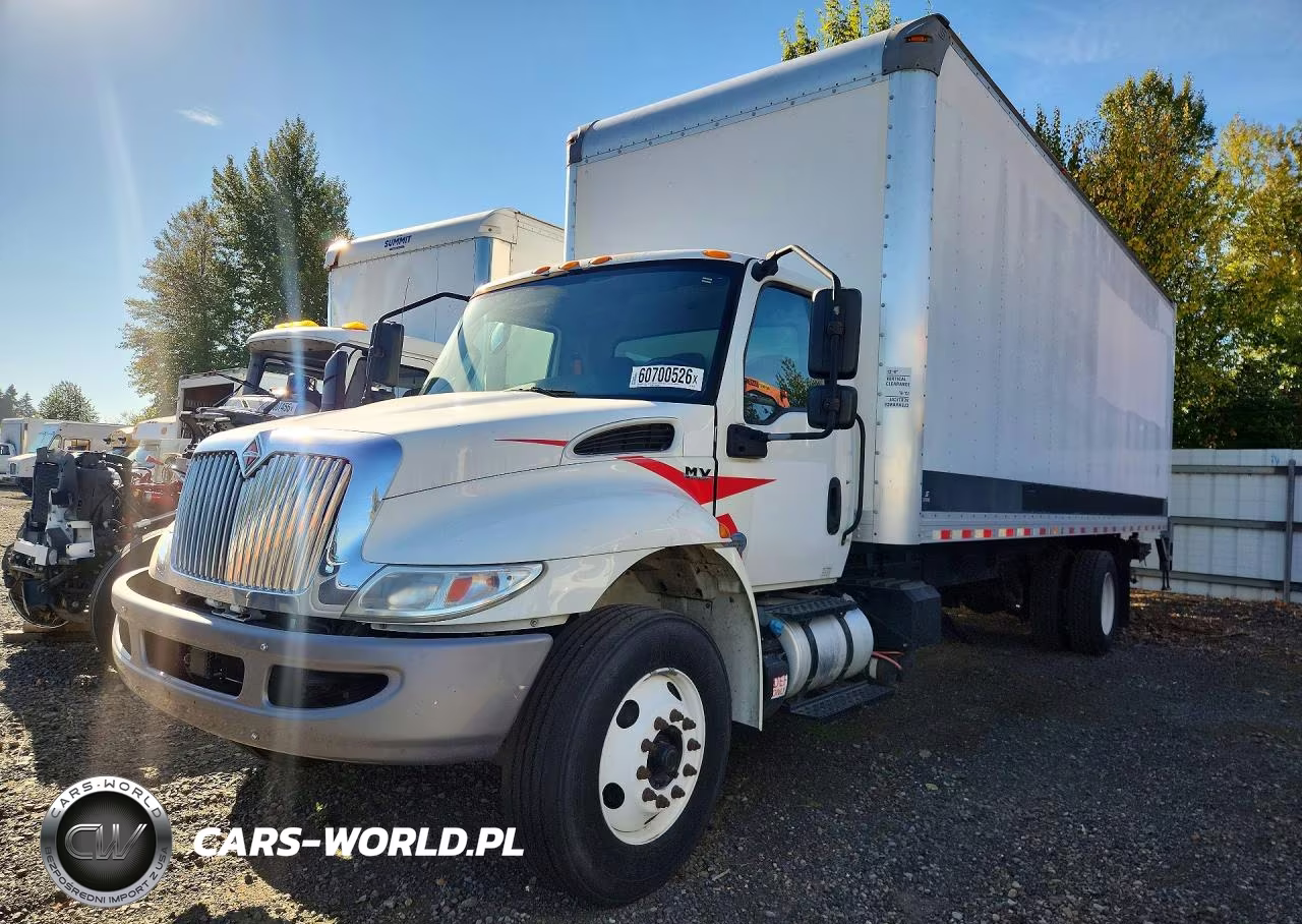 2019 International Mv607 Box Truck – zdjęcie 1 z 13