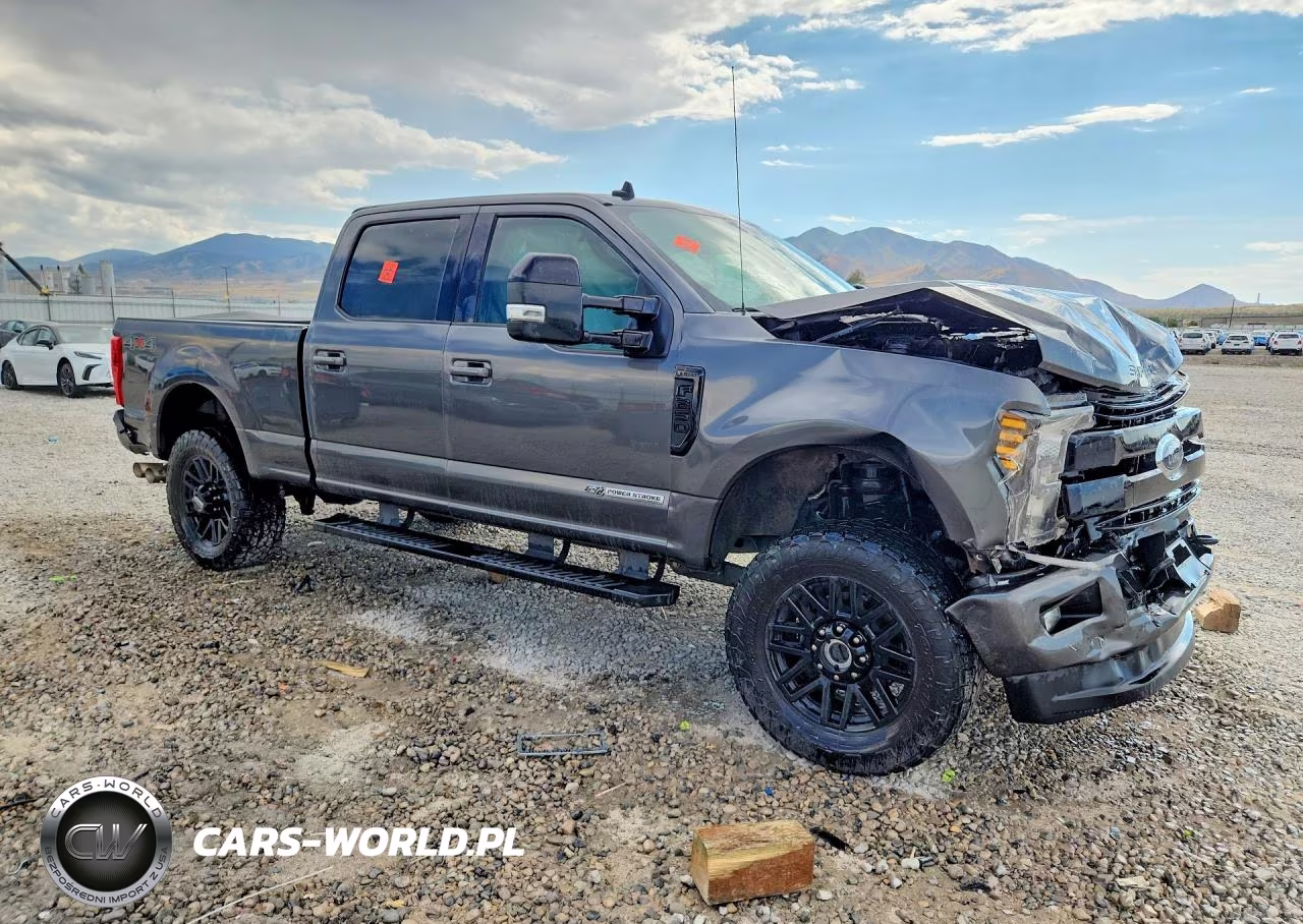 2019 Ford F250 Super Duty VIN:1FT7W2BT9KEF49864 - 4