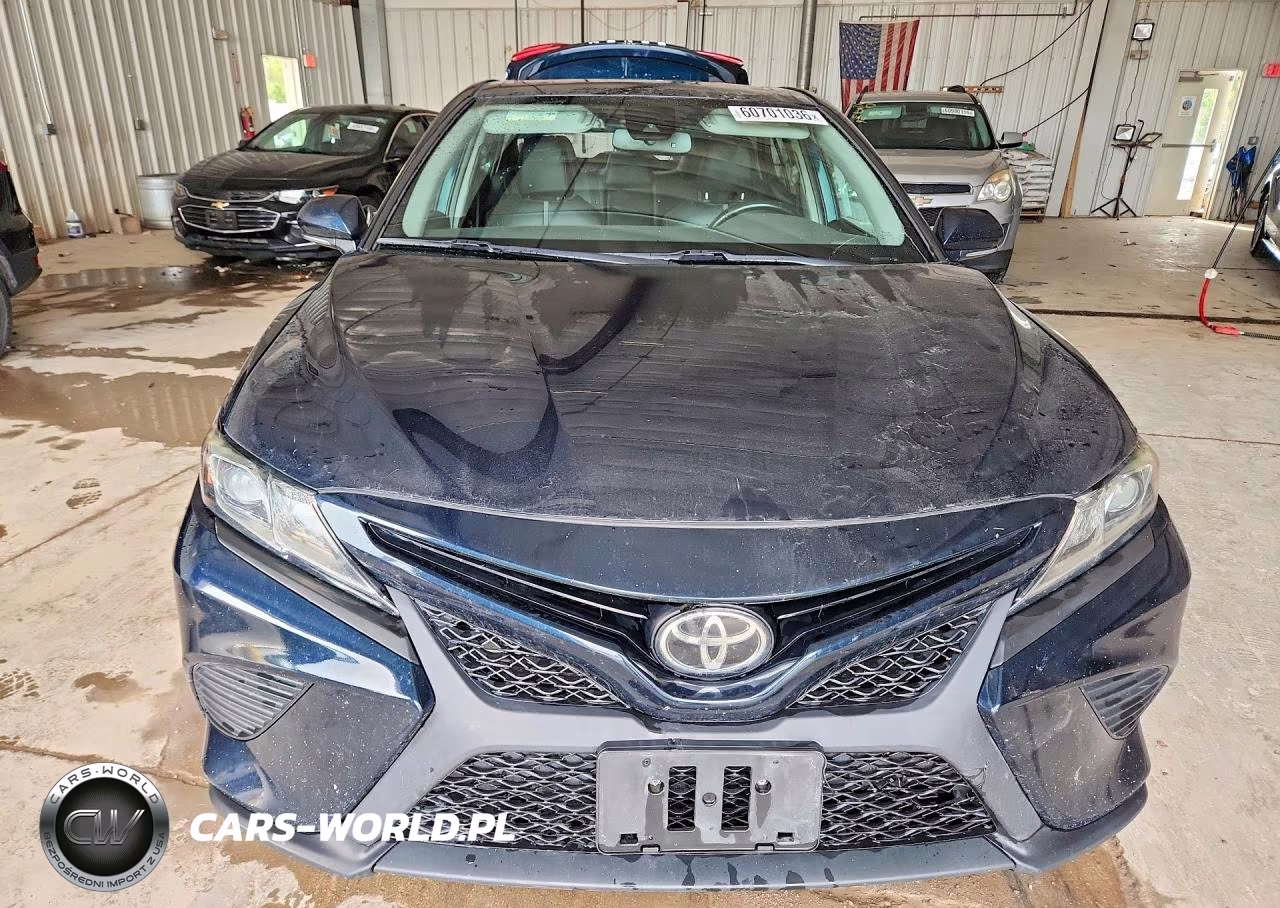 2019 Toyota Camry Se VIN:4T1B11HK1KU737068 - 5