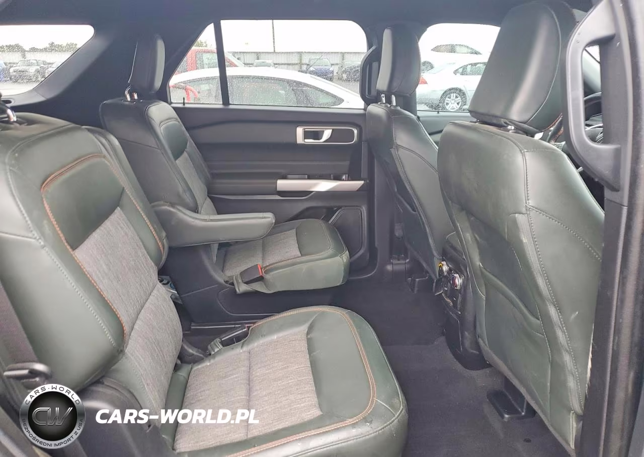 2022 Ford Explorer Timberline VIN:1FMSK8JHXNGC49986 - 11