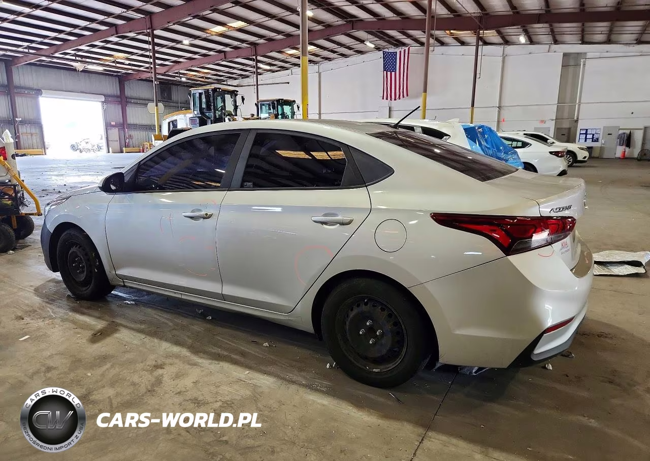2018 Hyundai Accent Se VIN:3KPC24A31JE018121 - 2