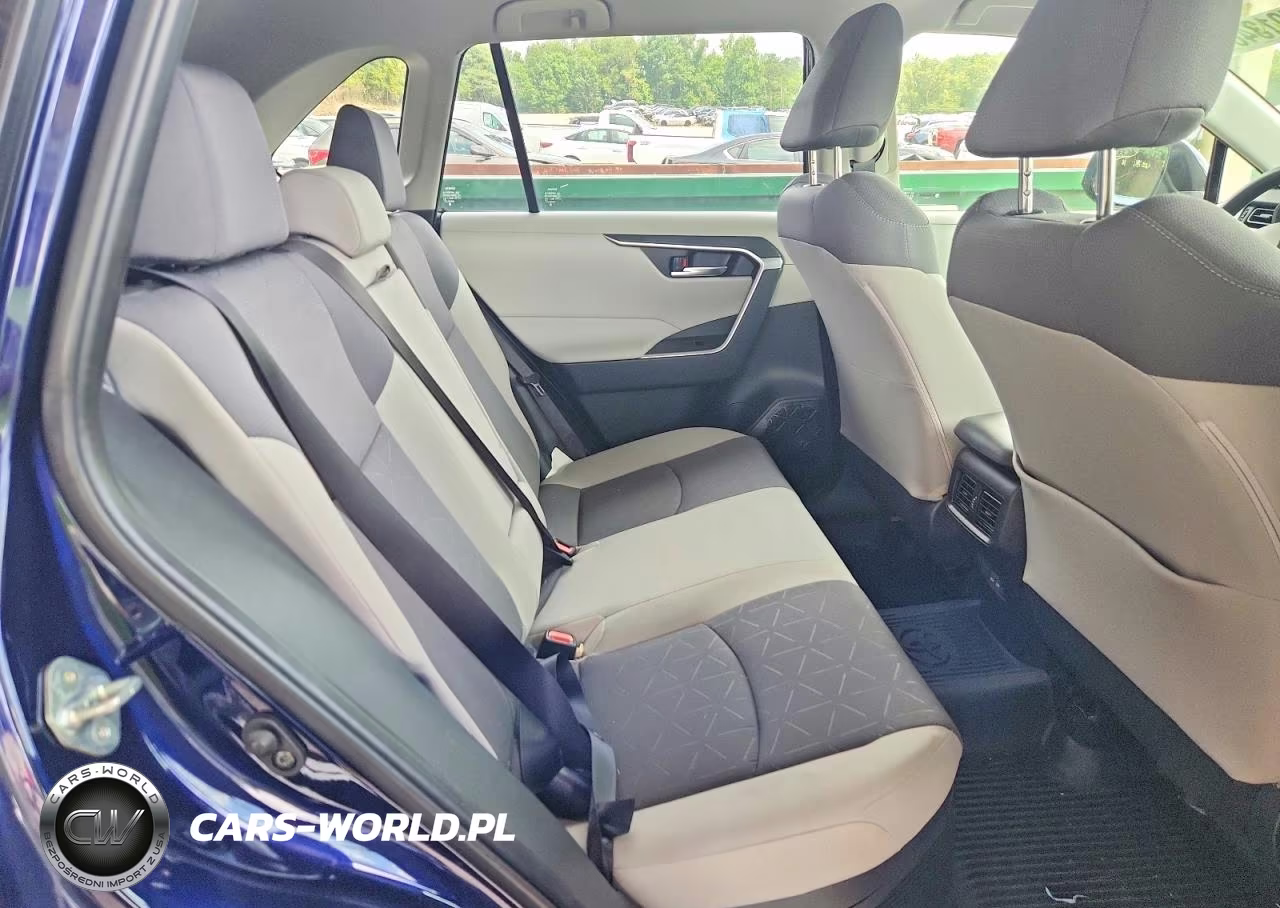 2025 Toyota Rav4 Hybrid Xle VIN:JTMRWRFV0SJ064596 - 11