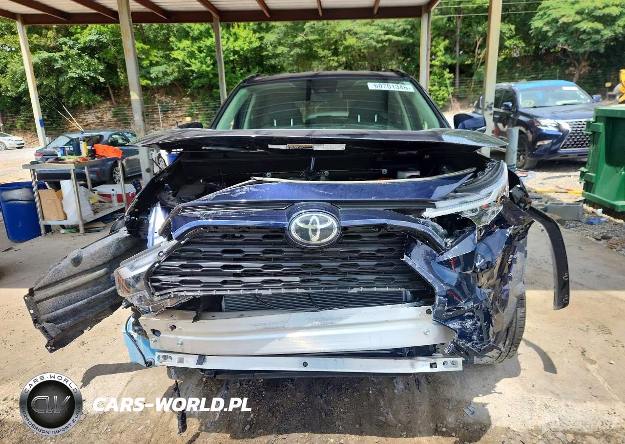 2025 Toyota Rav4 Hybrid Xle VIN:JTMRWRFV0SJ064596 - 5