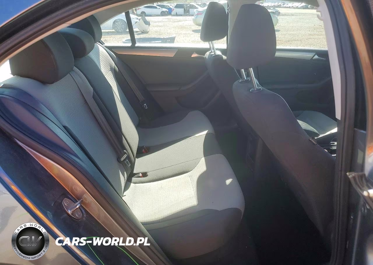 2017 Volkswagen Jetta S VIN:3VW2B7AJ6HM372628 - 10