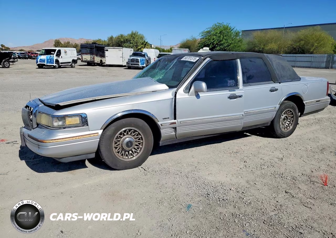 1995 Lincoln Town Car Executive