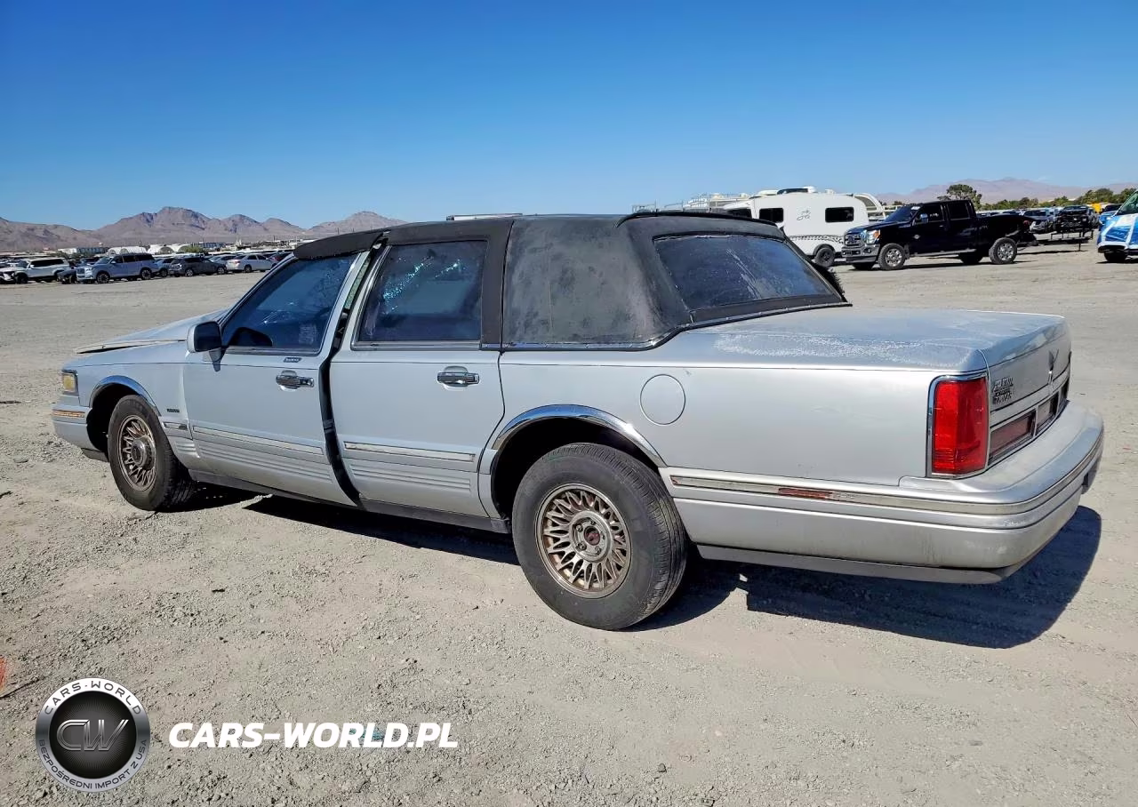 1995 Lincoln Town Car Executive VIN:1LNLM81W8SY624387 - 2