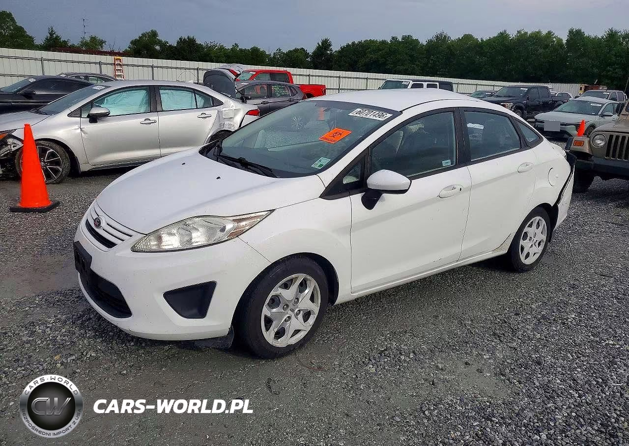 2013 Ford Fiesta S – zdjęcie 1 z 12