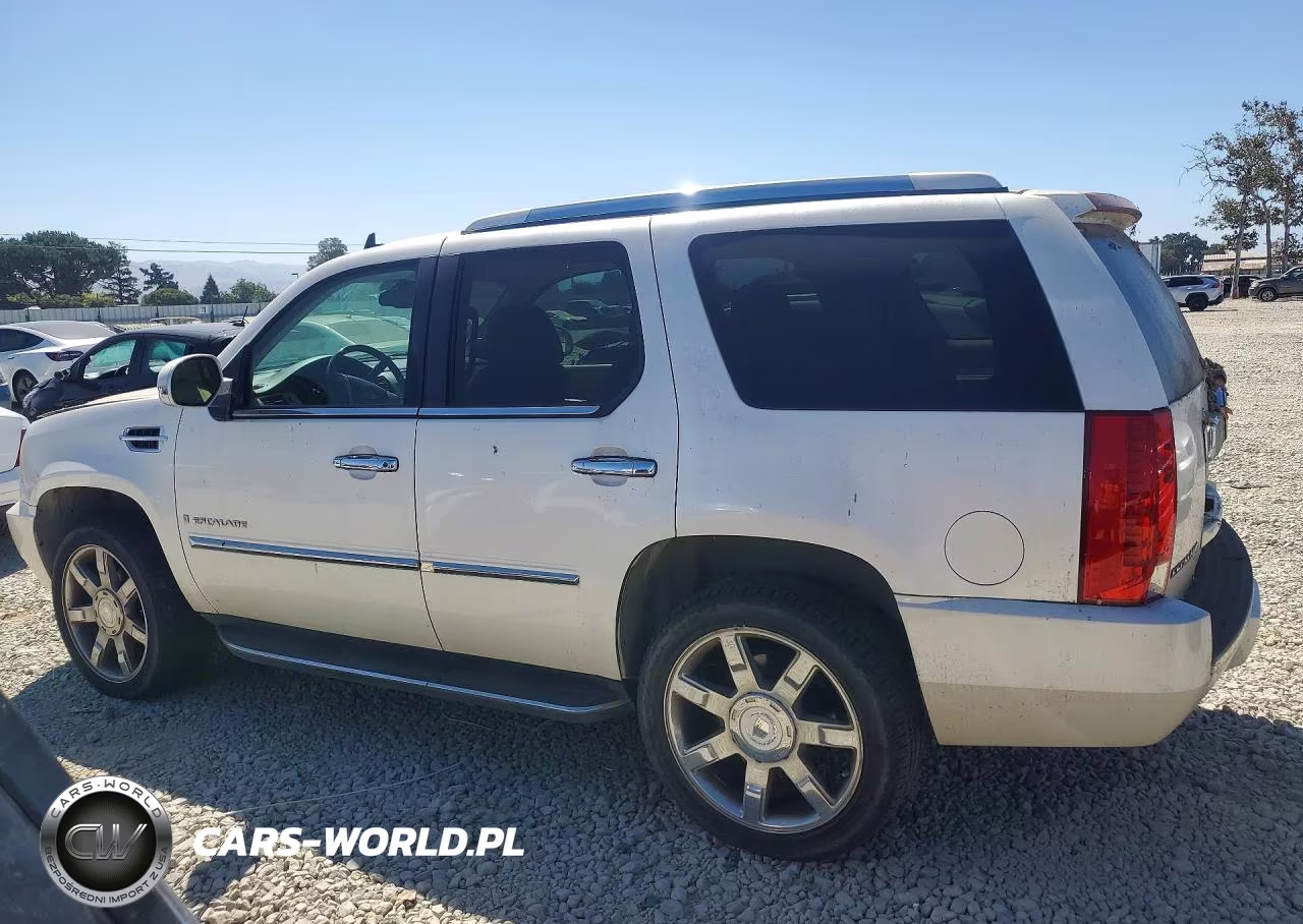 2007 Cadillac Escalade Luxury VIN:1GYFK63817R173227 - 2