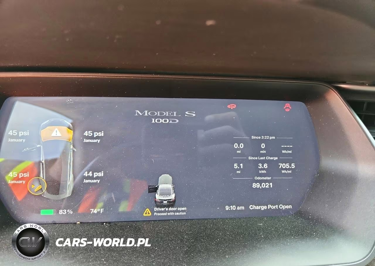 2018 Tesla Model S VIN:5YJSA1E20JF298719 - 9