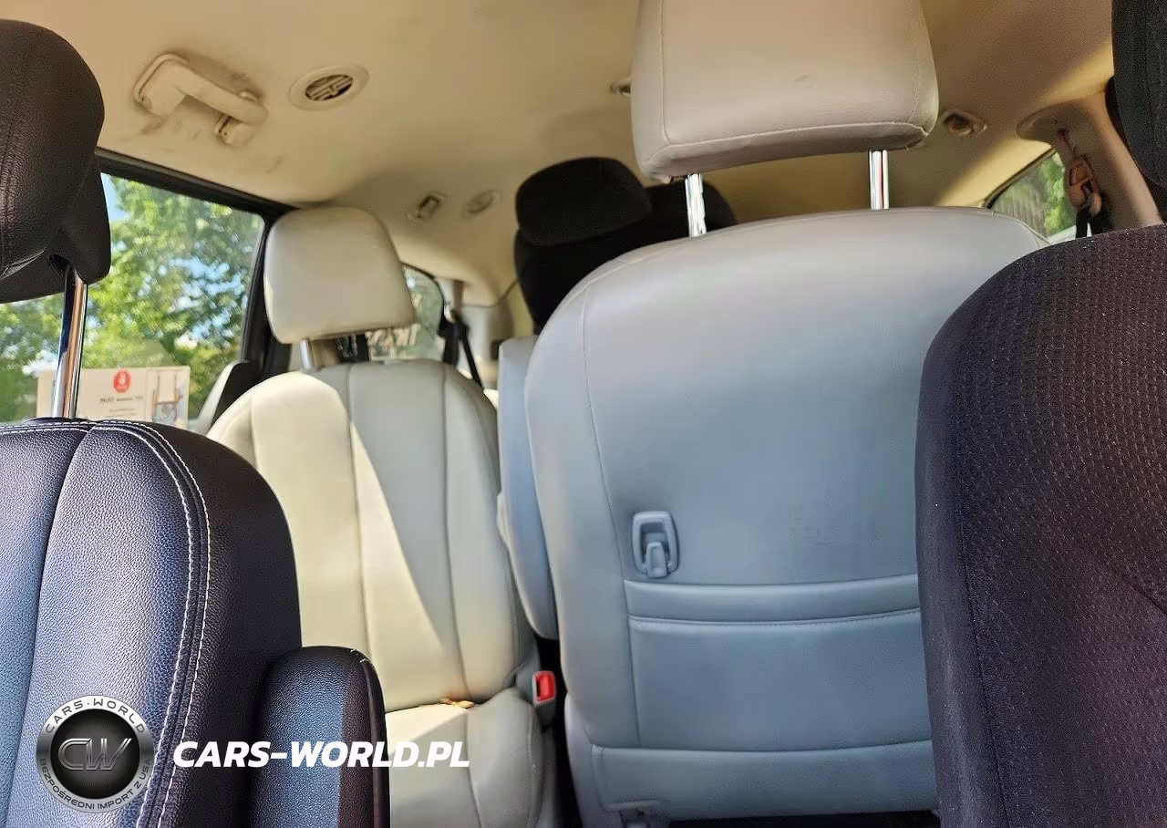 2014 Dodge Grand Caravan Sxt VIN:2C4RDGCG9ER323022 - 10
