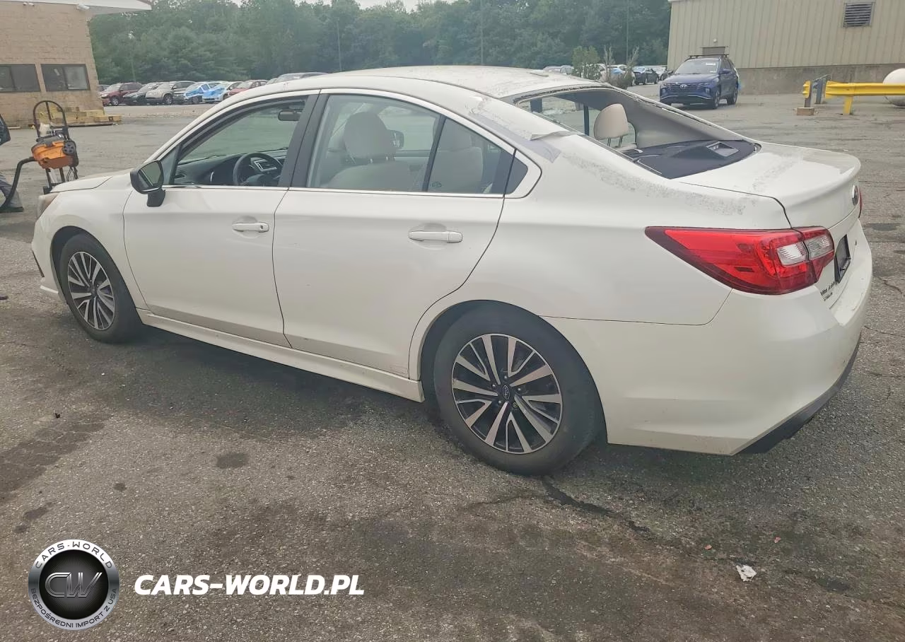 2019 Subaru Legacy 2.5I VIN:4S3BNAB69K3033940 - 2