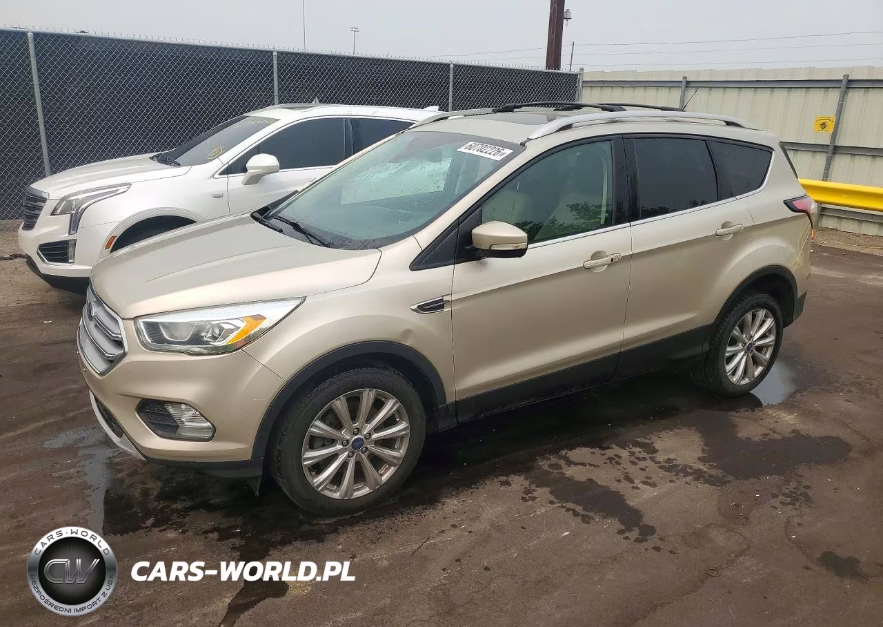 2017 Ford Escape Titanium – zdjęcie 1 z 13