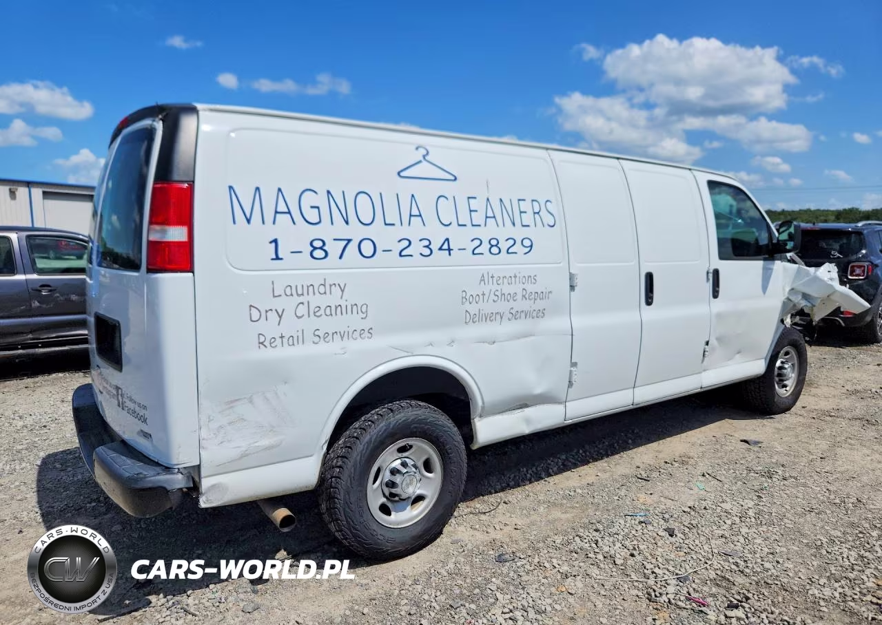 2017 Chevrolet Express G2500 VIN:1GCWGBFF4H1350508 - 3