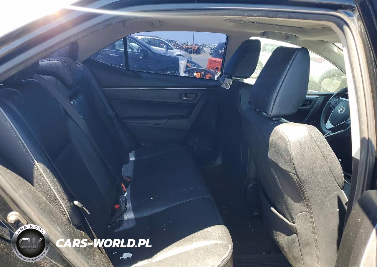 2015 Toyota Corolla S Premium VIN:5YFBURHE1FP216083 - 10