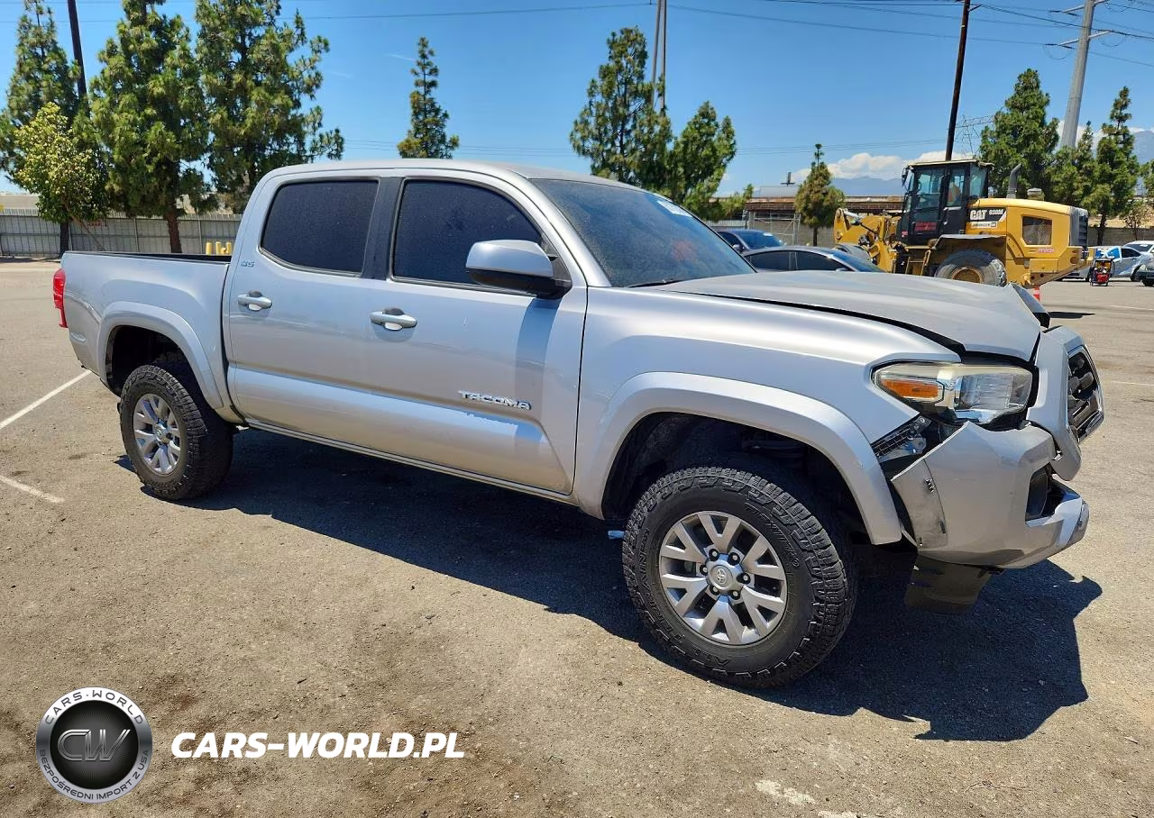 2017 Toyota Tacoma Sr5 VIN:5TFAX5GN7HX093424 - 4