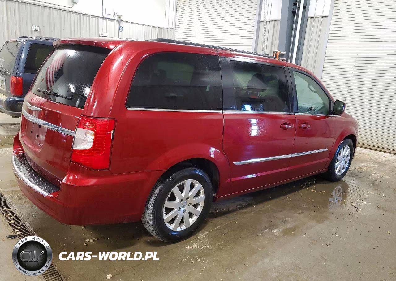 2014 Chrysler Town & Country Touring VIN:2C4RC1BG7ER435402 - 3