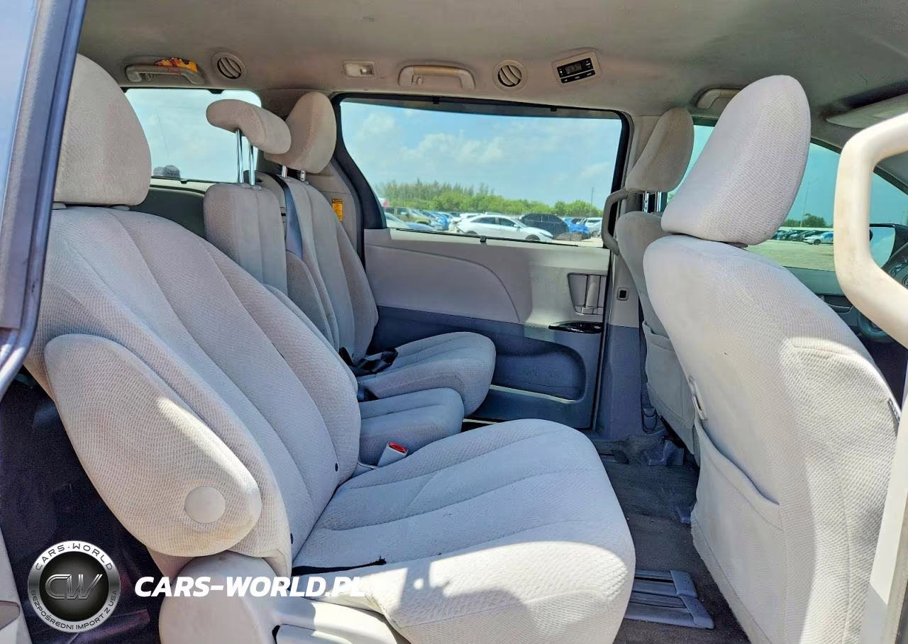 2014 Toyota Sienna Le VIN:5TDKK3DC1ES428611 - 11