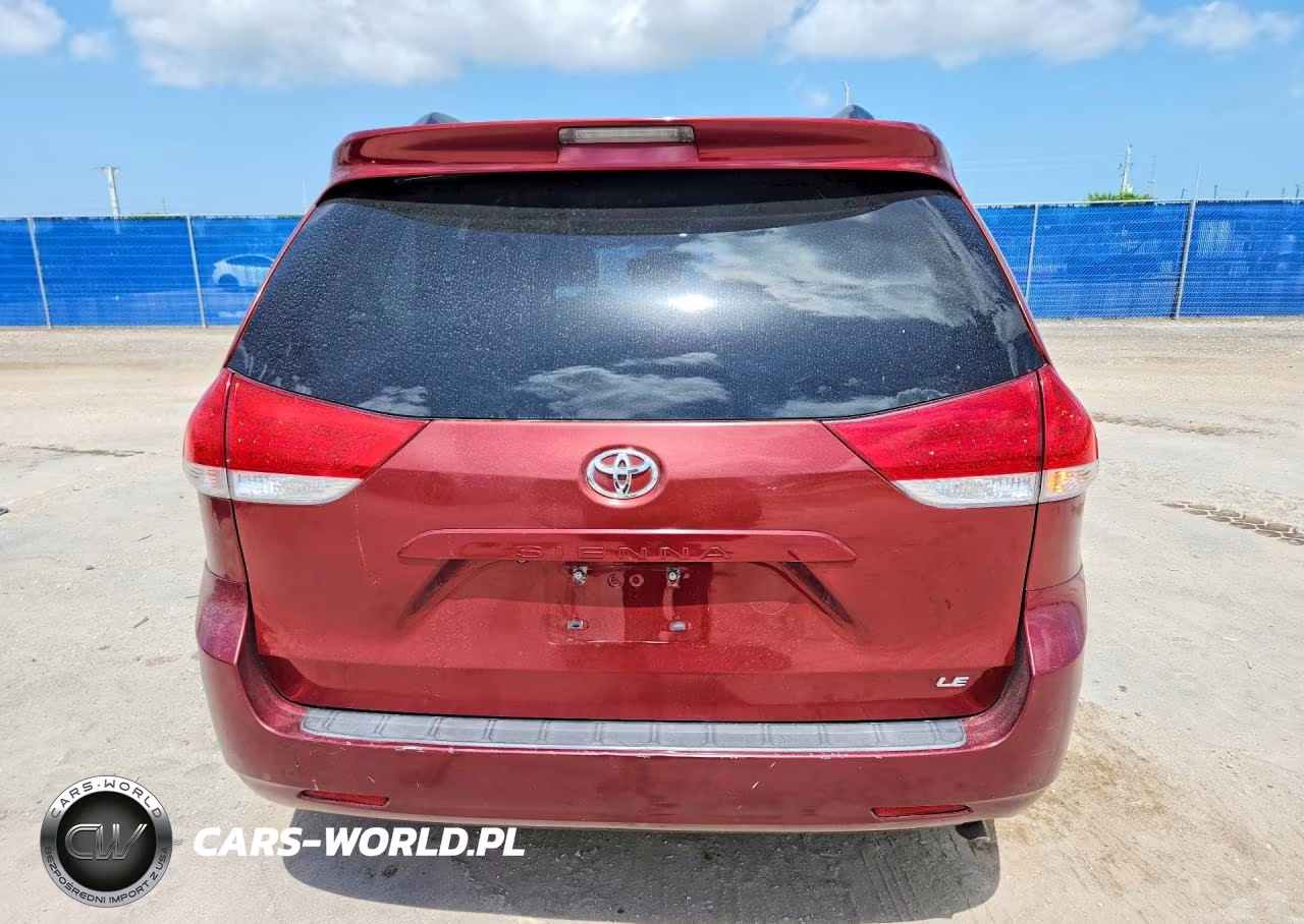 2014 Toyota Sienna Le VIN:5TDKK3DC1ES428611 - 6