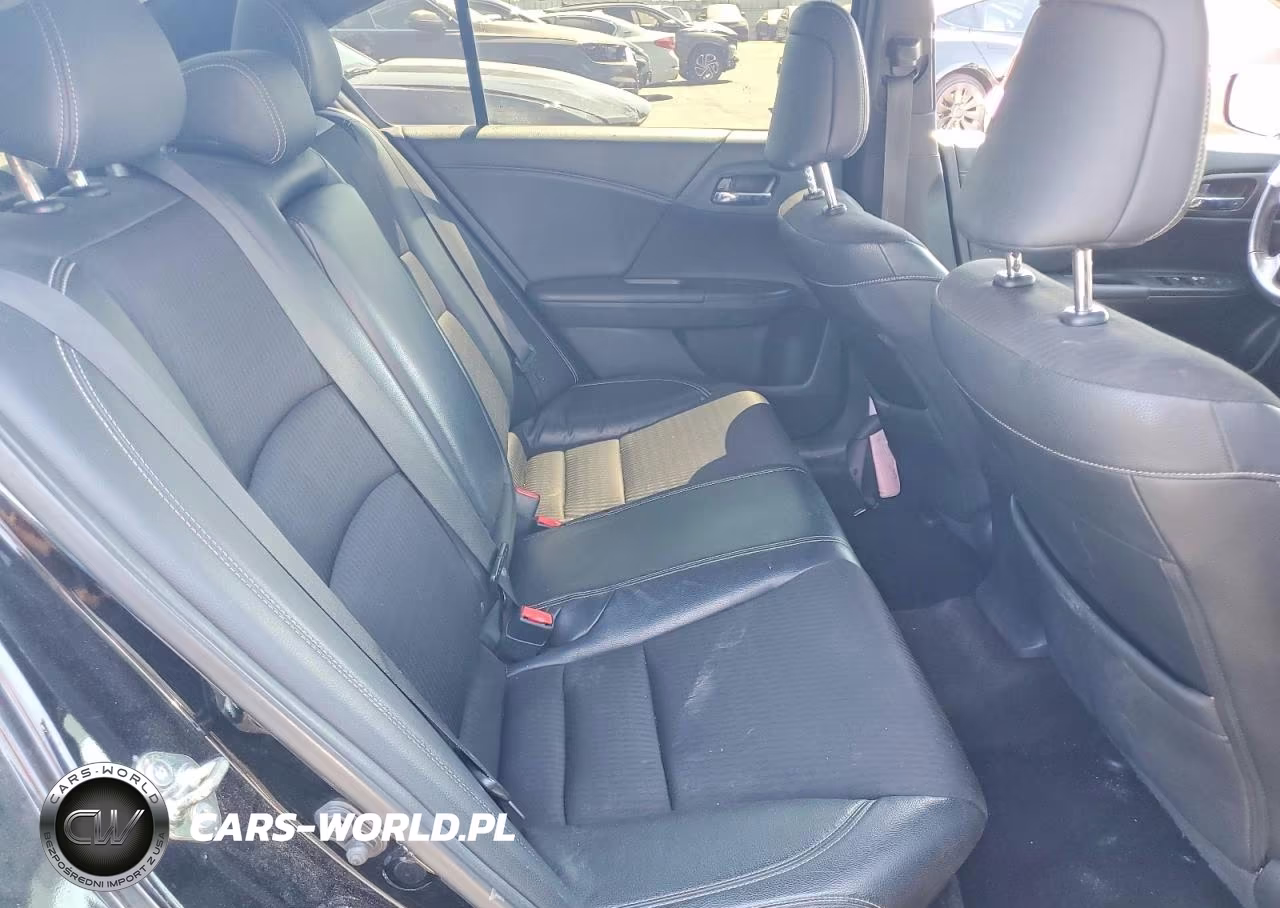 2017 Honda Accord Sport VIN:1HGCR2F55HA052359 - 10