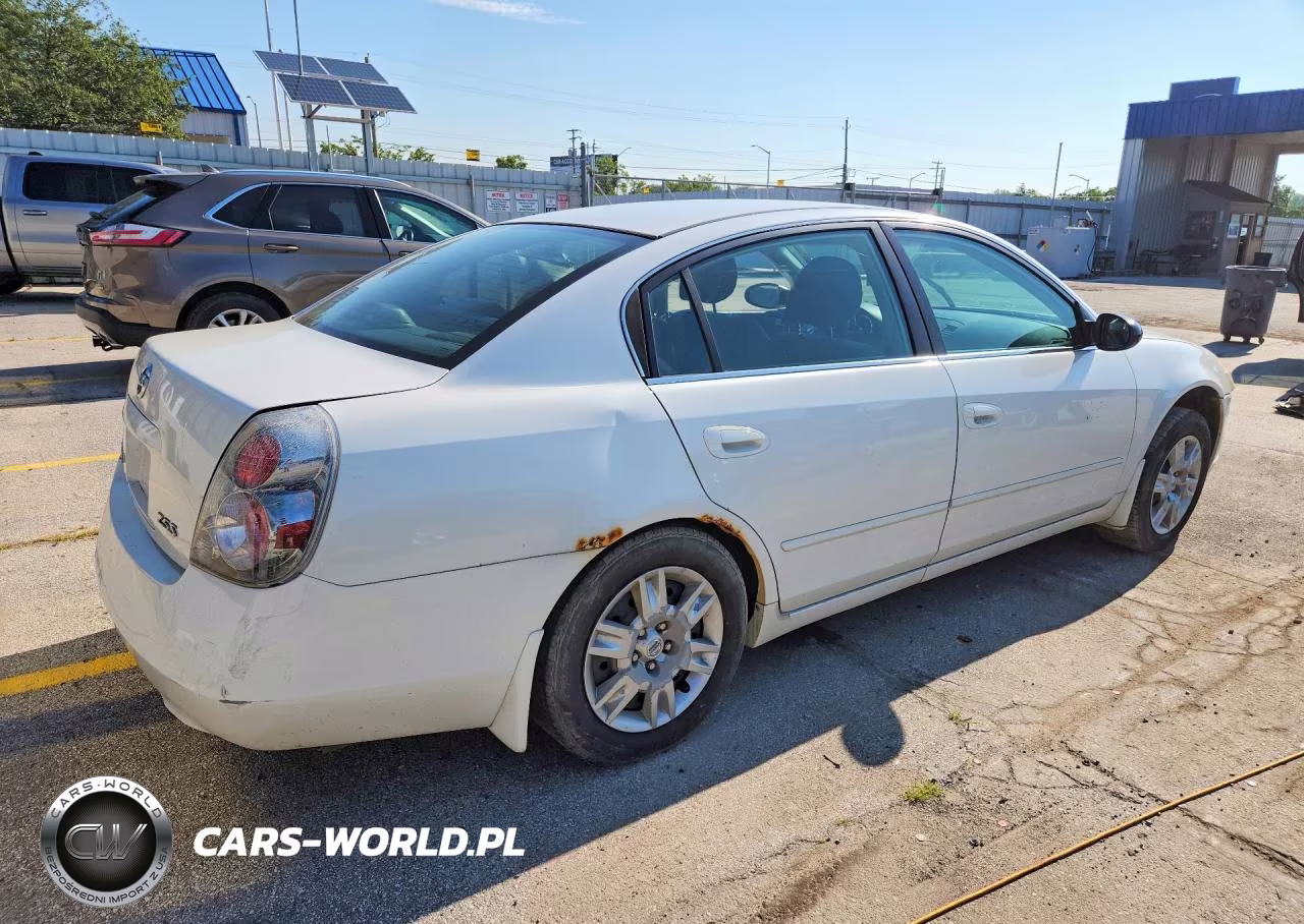 2006 Nissan Altima 2.5 VIN:1N4AL11DX6N450579 - 3