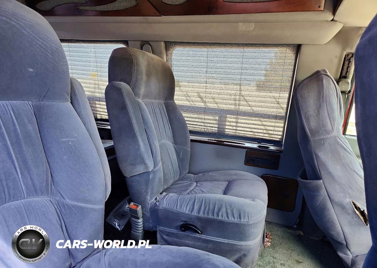 1999 Chevrolet Astro VIN:1GBDM19W9XB166863 - 11