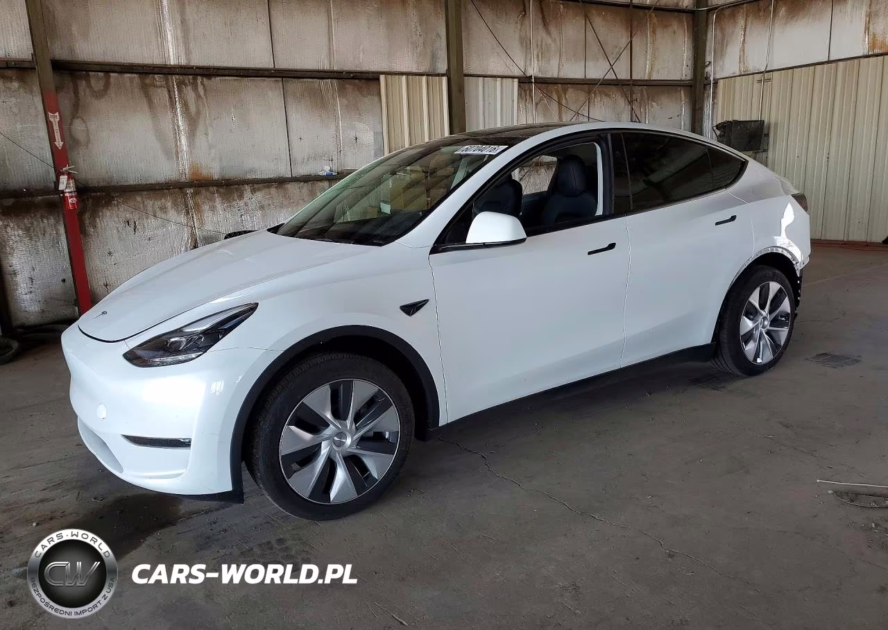 2023 Tesla Model Y – zdjęcie 1 z 12