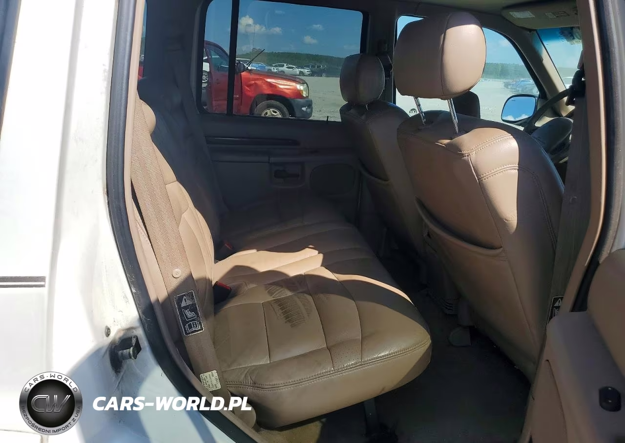 2000 Ford Explorer Limited VIN:1FMDU75E9YZC02454 - 10