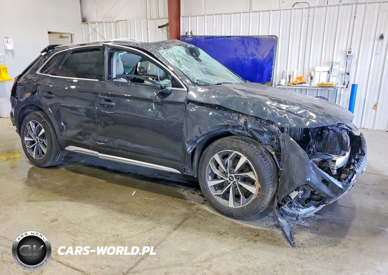2021 Audi Q5 Prestige VIN:WA1CAAFYXM2102228 - 4