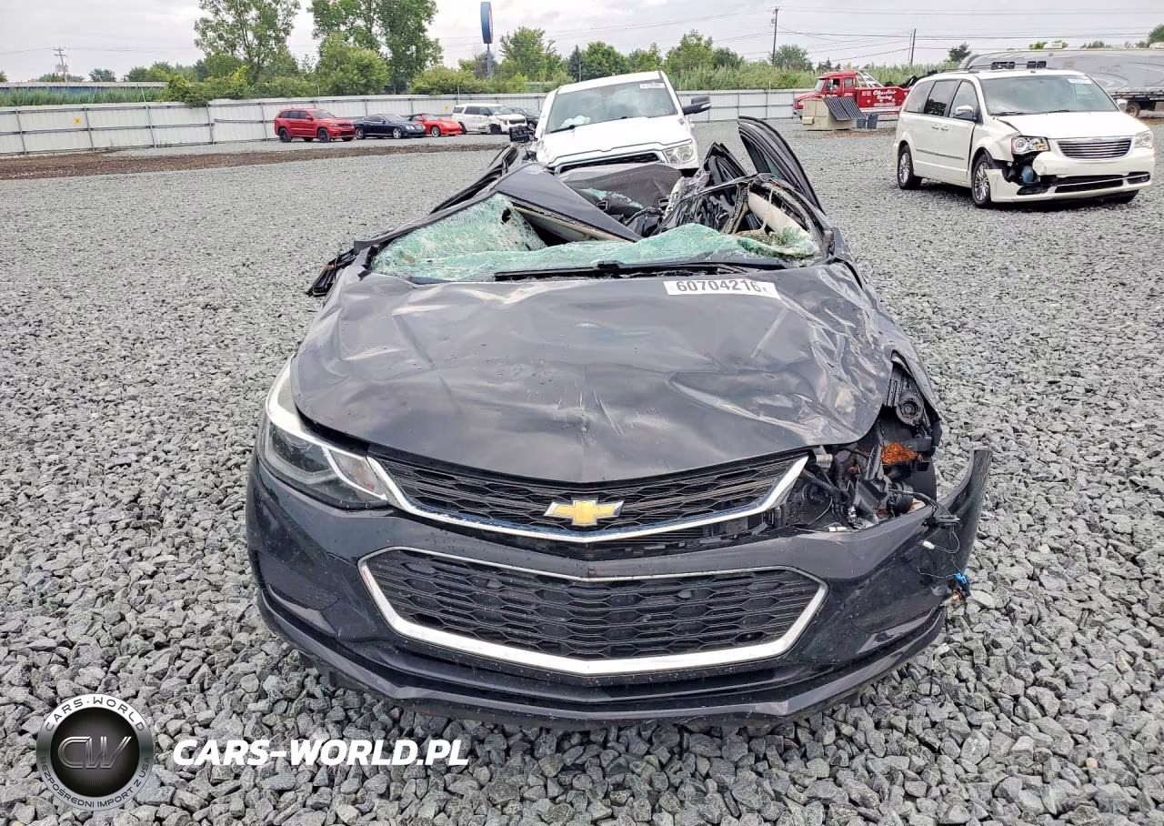 2017 Chevrolet Cruze Lt VIN:1G1BE5SM5H7151984 - 5